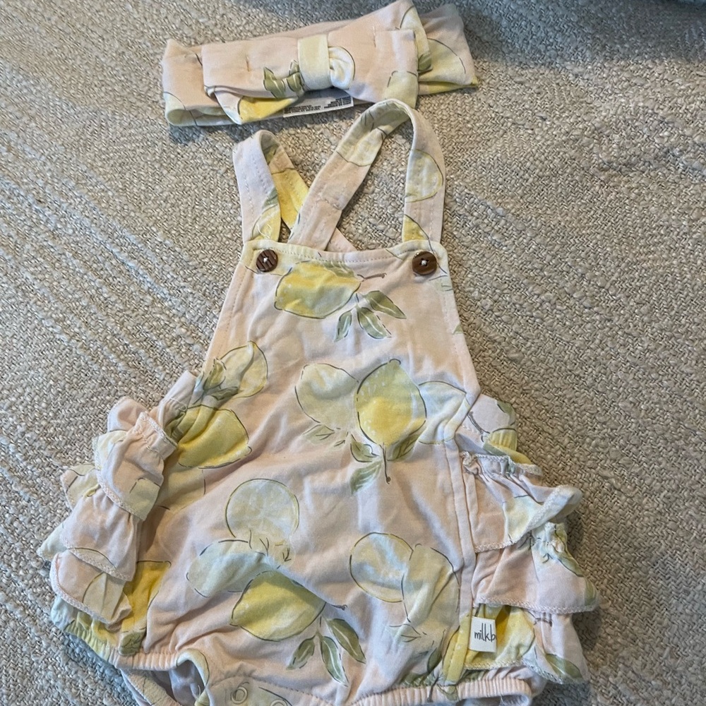 NWOT Milkberry Lemon Print Baby Romper with Headband -0-3 mos
